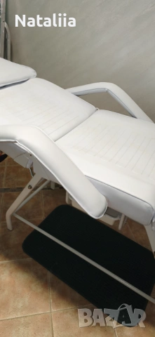 Козметична кушетка в идеално състояние , снимка 2 - Кушетки - 53278534