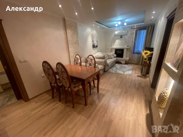 Продава се 3-стаен апартамент в центъра на Бургас, снимка 10 - Апартаменти - 50854807