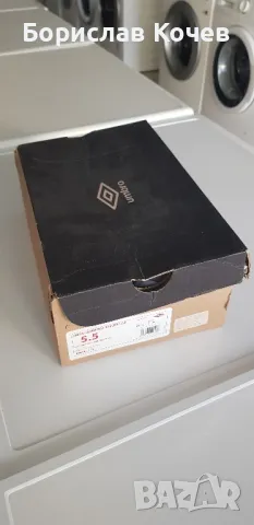 Футболни обувки UMBRO , снимка 7 - Футбол - 49445471