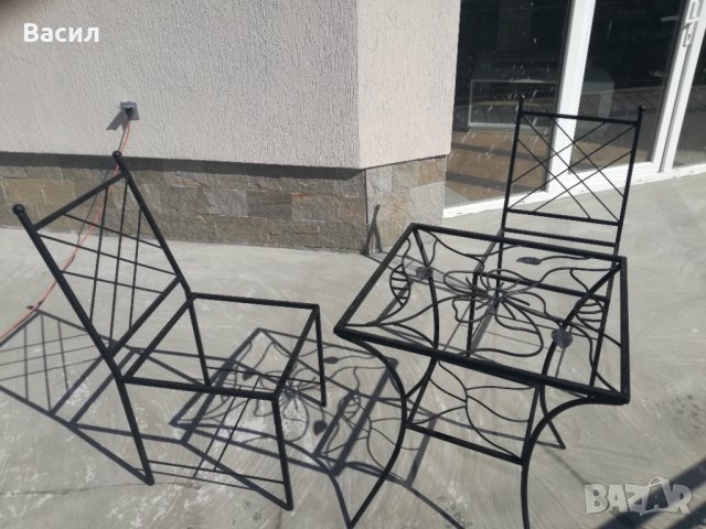 Столове от ковано желязо