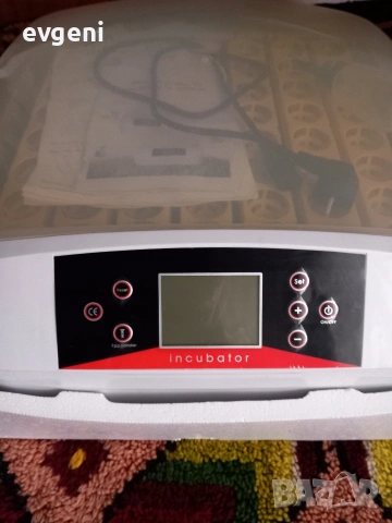Автоматичен инкубатор за 56 айца, снимка 3 - За птици - 53312630