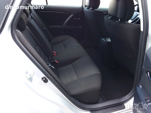 Toyota Avensis 2.0D4D-124kc. FACELIFT, снимка 13 - Автомобили и джипове - 52642373