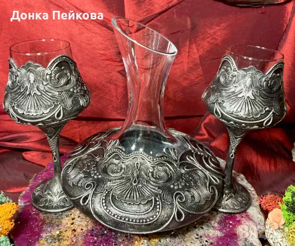 Сервиз за вино в старинно злато