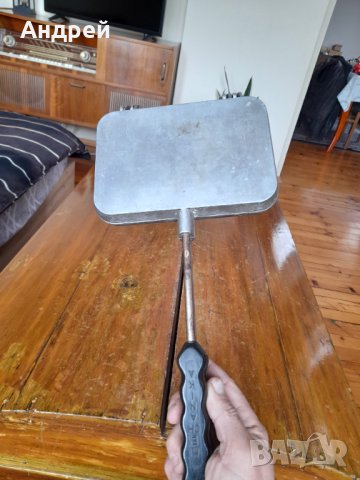 Стар Гофретник Mechanika, снимка 2 - Антикварни и старинни предмети - 40338569