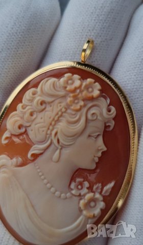 Винтидж (Брошка-Медальон) Камея 750/18kt (1930-1950г), снимка 14 - Колиета, медальони, синджири - 39894941