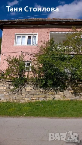 Продажба на къща в с. Голям извор