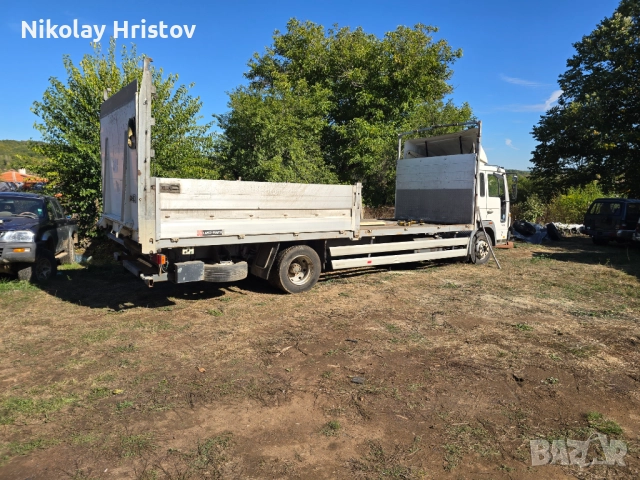 Услуги с камион с кран и самосвали пътна помощ