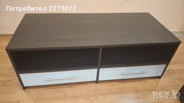 Шкаф, снимка 2 - Шкафове - 50886584