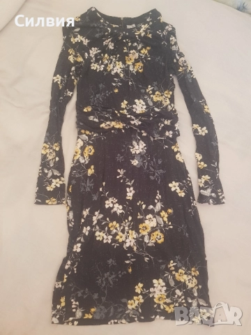 рокля на цветя