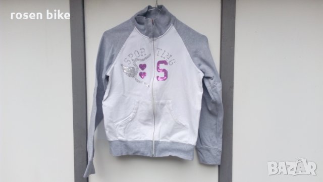 Детска спортна горница, снимка 2 - Детски анцузи и суичери - 28302437