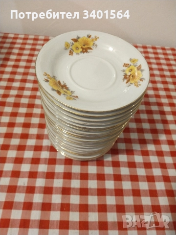 Продавам РЕТРО качествен български порцелан. , снимка 3 - Сервизи - 51985245