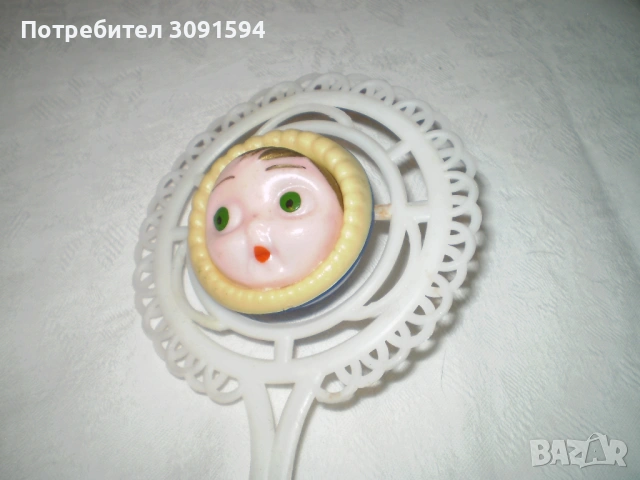 Ретро стара бебешка играчка Бакелитова дрънкалка от твърда пластмаса, снимка 5 - Други ценни предмети - 42896464