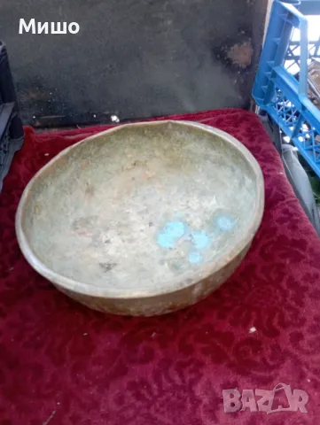 Продавам старинно легенче за къпане