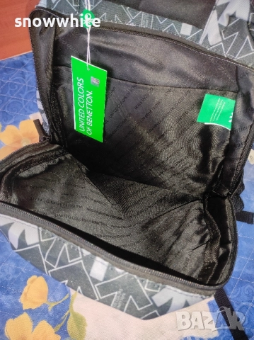 Нова раница Бенетон , снимка 4 - Раници - 52891095