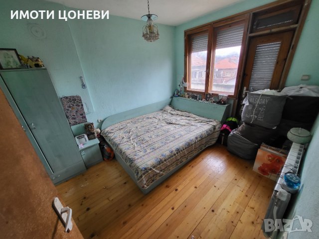 Продавам къща в гр.Нова Загора, снимка 11 - Къщи - 39434431