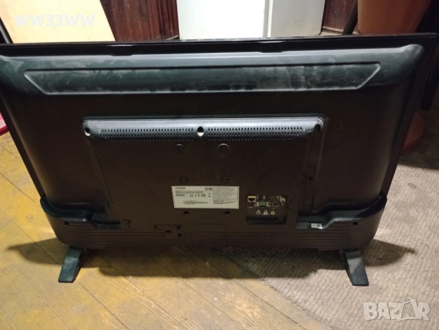 Смарт тв Toshiba 32 " за части, снимка 2 - Телевизори - 52504552