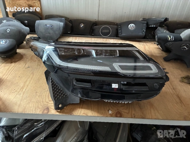 Десен Фар фарове Land Rover Range Rover Velar Рейнж Ровър Велар far Full LED. 