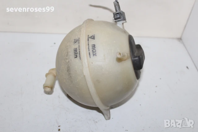 Казанче антифриз Фолксваген Голф 3 1996 1.9d VW Golf 3, снимка 2 - Части - 50847028
