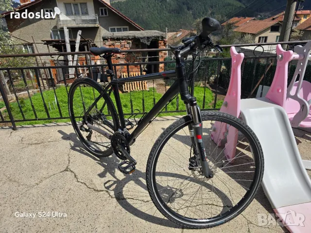 Градски велосипед Cube PRO CLS 28