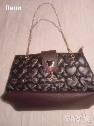 Нова кокетна чантичка