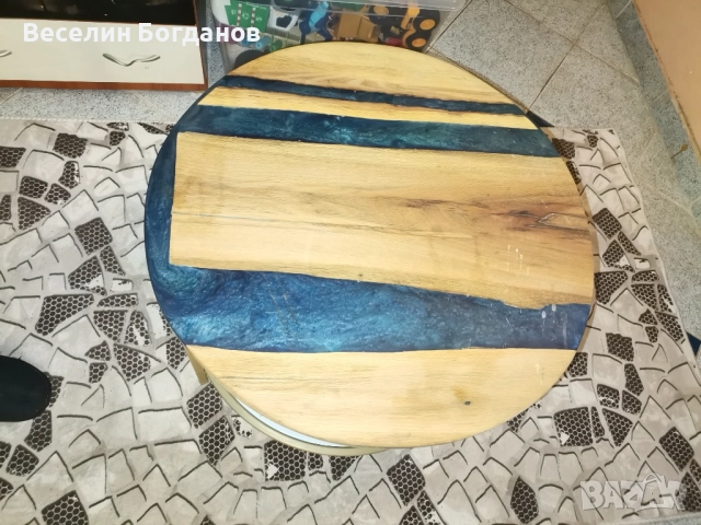 Холна масичка червен дъб и епоксидна смола, снимка 5 - Маси - 52848961