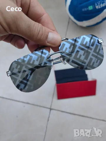 Слънчеви очила Fendi