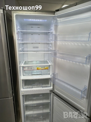 Хладилник с фризер LG с дисплей , снимка 2 - Хладилници - 52582032
