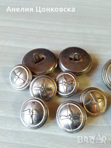 Стари метални копчета 60 - те г., снимка 3 - Антикварни и старинни предмети - 28837345