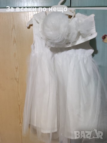 Бяла официална рокля за момиче 12-18 месеца , снимка 2 - Бебешки рокли - 43115154