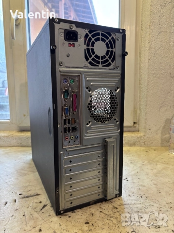 Компютър с Intel, 4гб РАМ, 160гб диск и Windows 10, снимка 2 - За дома - 52671257