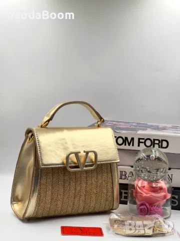 Valentino дамски чанти Различни цветове , снимка 9 - Чанти - 48835540