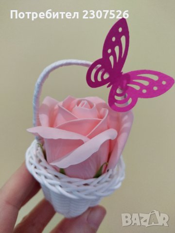 Цветя , снимка 12 - Изкуствени цветя - 44087184