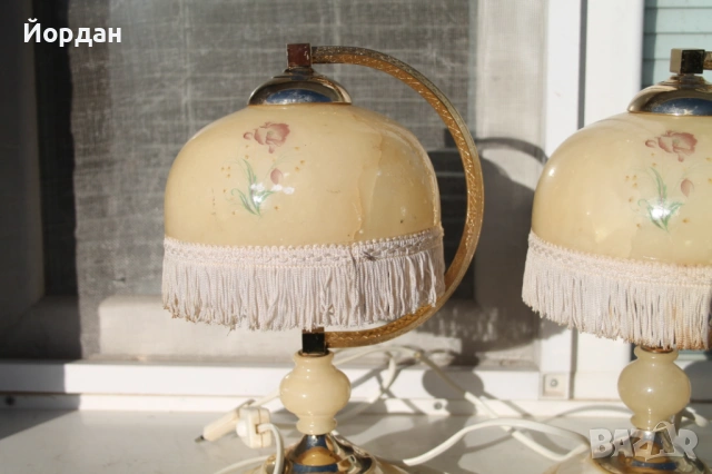 Нощни лампи от алабастър ***, снимка 2 - Настолни лампи - 53564913