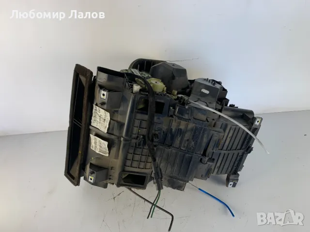 Кутия парно климатик Дачия Сандеро Dacia Sandero I (08-12)г. 8200739481, снимка 4 - Части - 50267071