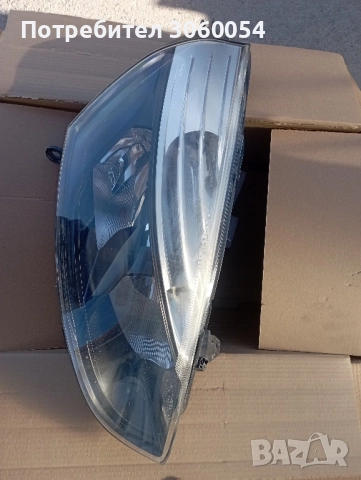 Оригинални фарове ляв и десен за Рено Клио 4