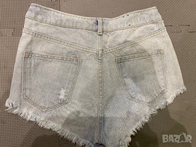 Н&М нови къси дънки S размер, снимка 3 - Дънки - 28654100