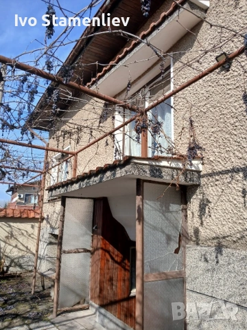 Продава се къща, снимка 8 - Къщи - 53449535