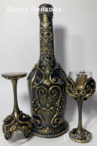 Сет за аперитив от 3 части, бутилка с две чаши в златно, снимка 3 - Чаши - 43618452