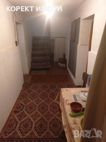 ПРОДАВА тухлена КЪЩА в кв. Мътница, снимка 4 - Къщи - 53267978