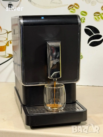 Кафемашина кафе автомат Tchibo с гаранция, снимка 3 - Кафемашини - 53574064