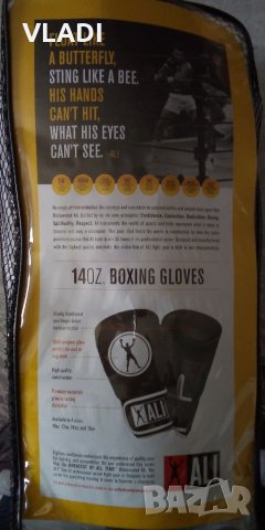 Боксови ръкавици 