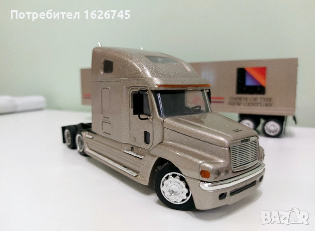 FREIGHTLINER CENTURY 1:43 NZG, снимка 6 - Колекции - 52910053