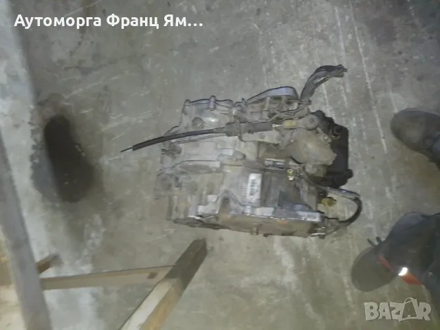 СКОРОСТНА КУТИЯ АВТОМАТ ЗА VOLVO S60 2,4D