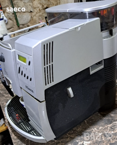 Saeco Royal Exclusive - кафемашина робот пълен автомат, снимка 9 - Кафемашини - 52257062