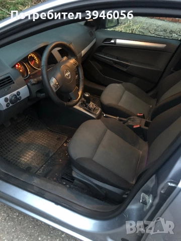 Опел Астра 1,9 6ск Навигация , снимка 13 - Автомобили и джипове - 52887975