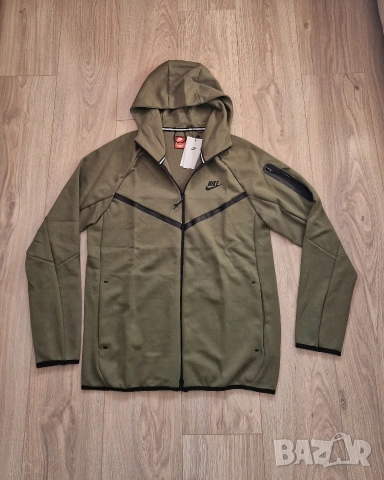 Страхотен мъжки спортен екип долнище и горнище NIKE размер S M L XL , снимка 4 - Спортни дрехи, екипи - 53556770