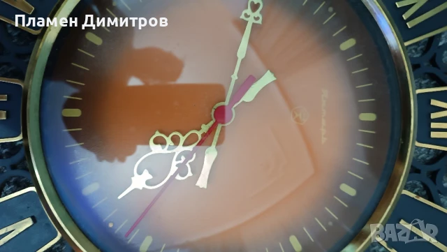 Съветски стенен часовник Янтра, снимка 2 - Стенни часовници - 51386901
