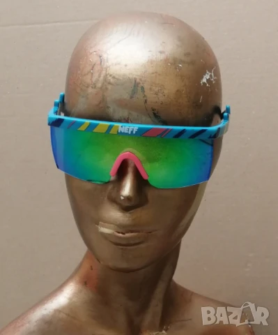 Neff Brodie супер фънки слънчеви очила три плаки и часовник Neff Daily, снимка 2 - Слънчеви и диоптрични очила - 51132558