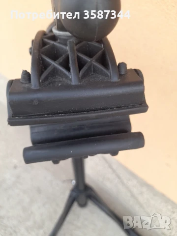 стойка за ремонт на велосипеди, снимка 5 - Аксесоари за велосипеди - 51043508