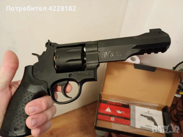Smith & Wesson M&PR8 Airsoft pistol, снимка 3 - Въздушно оръжие - 50731622